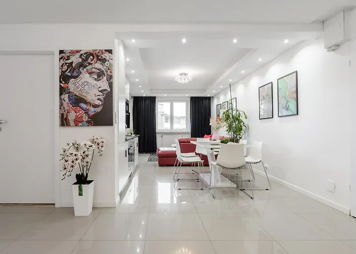 Cozy apartment on Chłodna 22a
